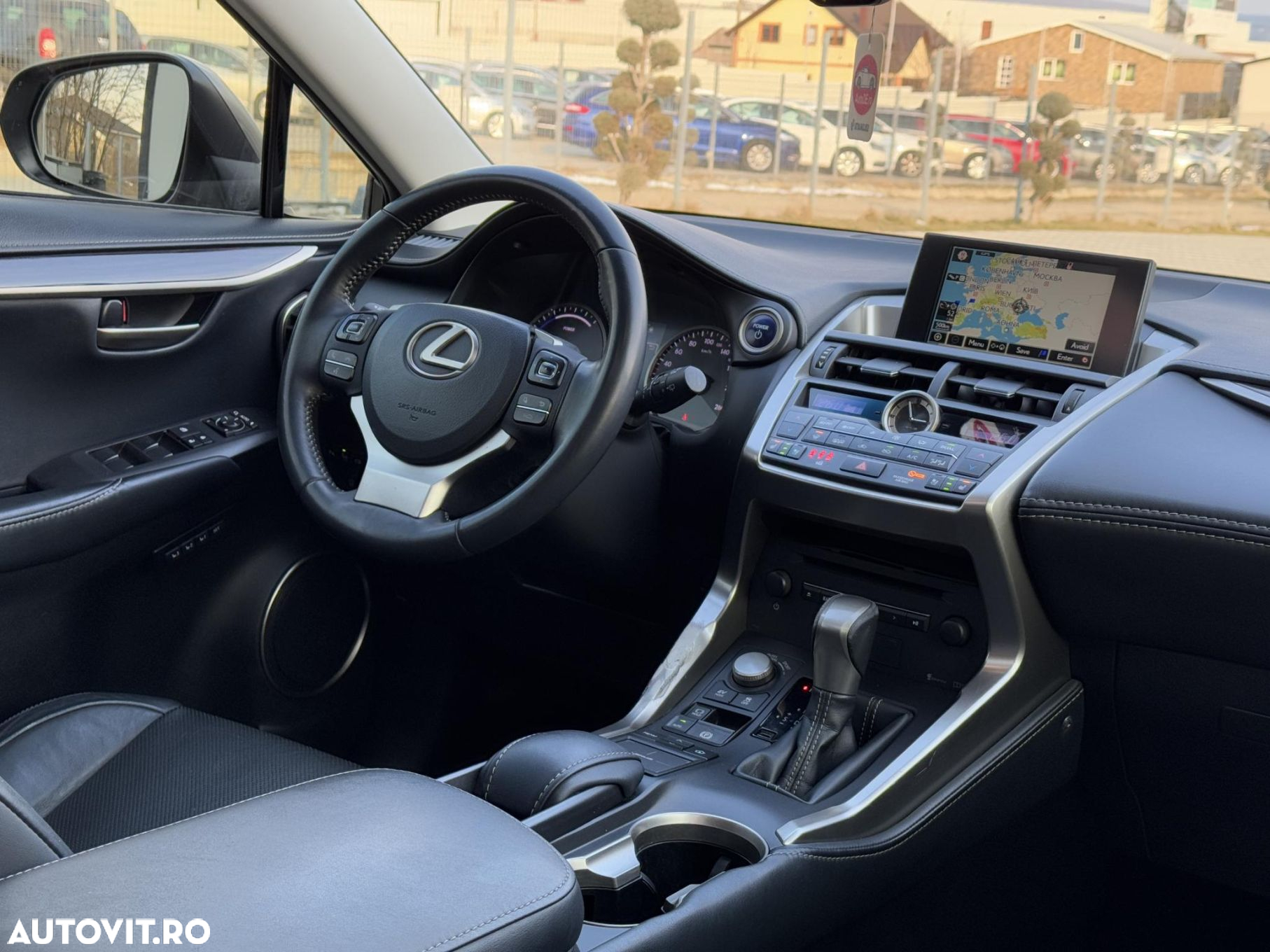 Lexus Seria NX - 6