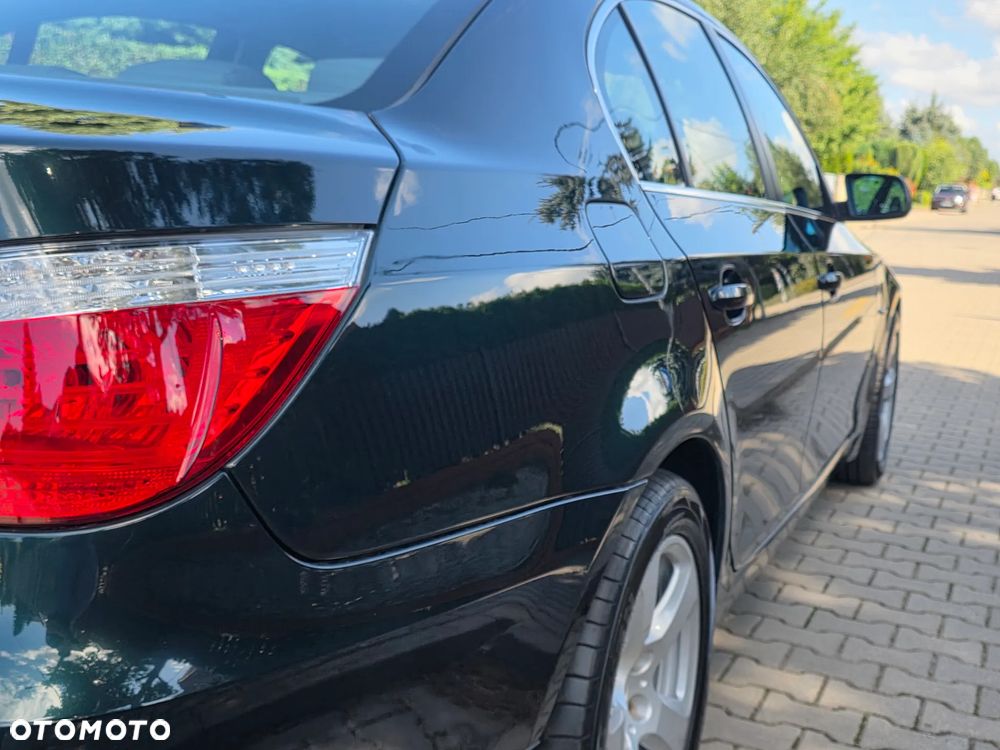 BMW Seria 5 530xi - 12