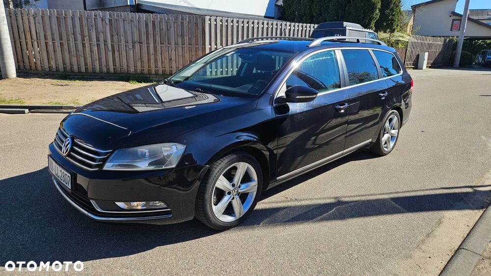 Volkswagen Passat 2.0 TDI DSG BlueMotion Technology Highline - 1