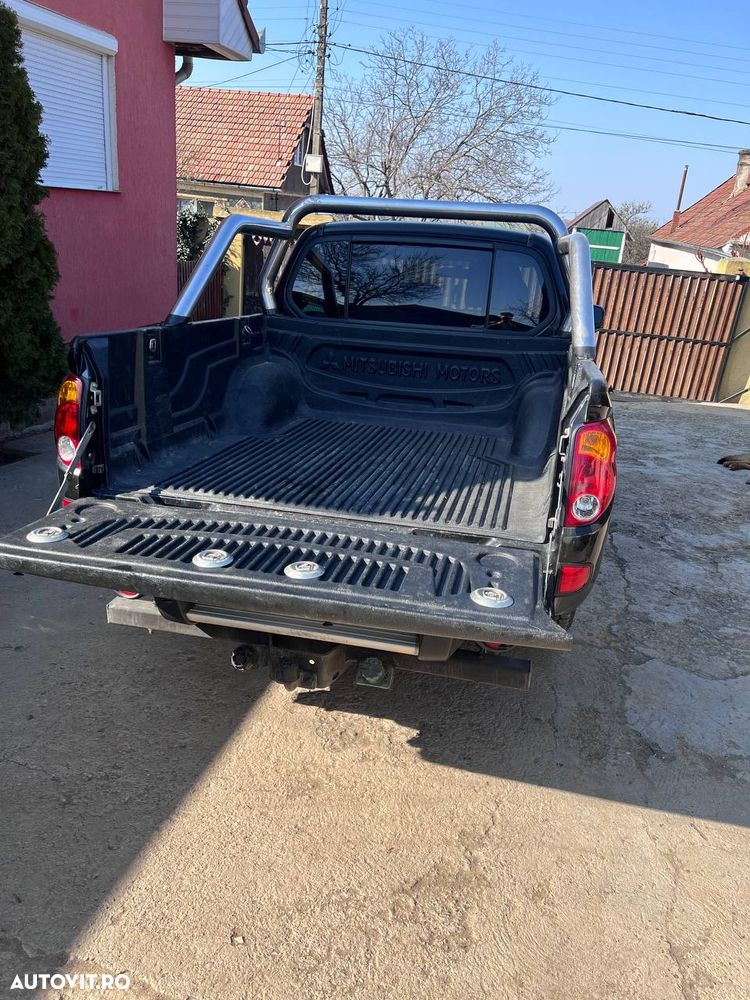 Mitsubishi L200 Pick Up 4x4 Intense Double Cab - 10