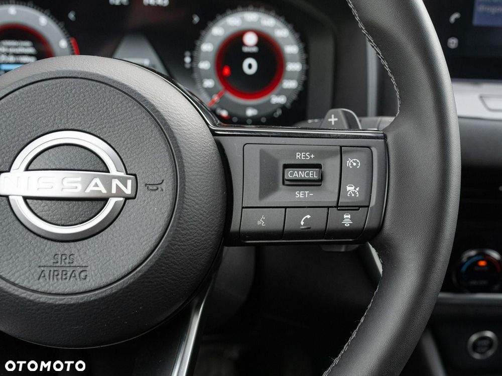 Nissan Qashqai 1.3 DIG-T MHEV N-Connecta Xtronic - 14