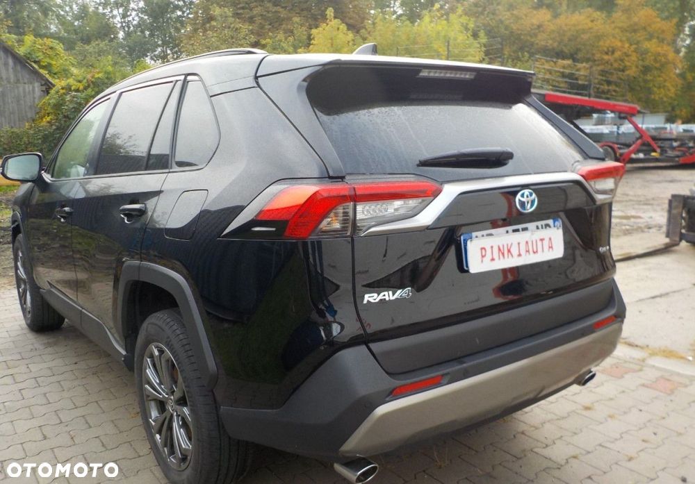 Toyota RAV4 - 16