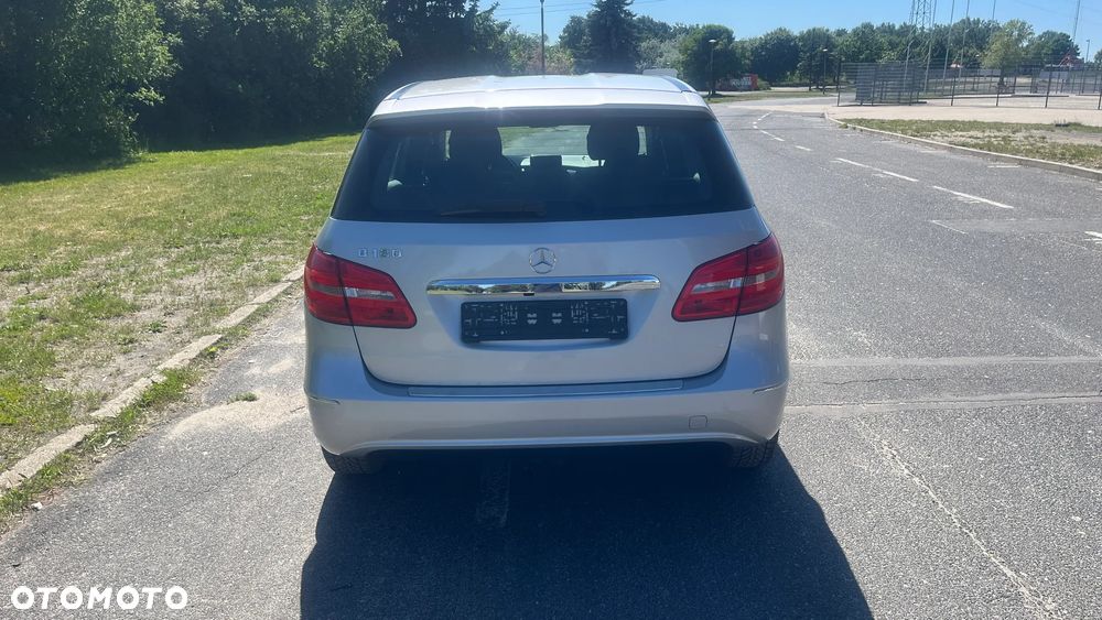 Mercedes-Benz Klasa B 180 BlueEFFICIENCY Edition - 3