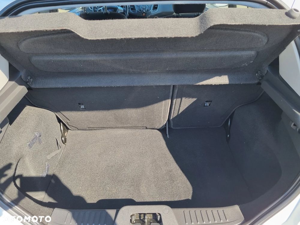 Ford Fiesta 1.25 Gold X EU5 - 28