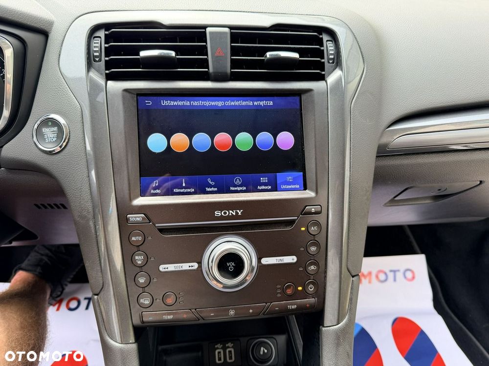Ford Mondeo - 36