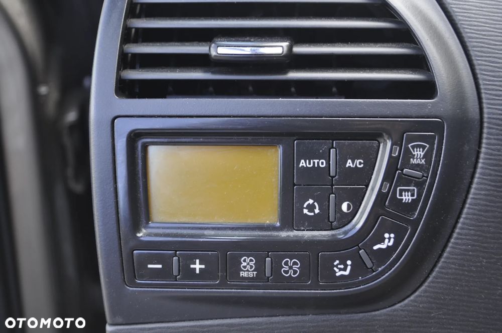 Citroën C4 Grand Picasso - 14