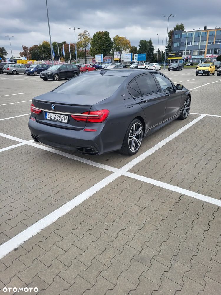 BMW Seria 7 M760Li xDrive - 3