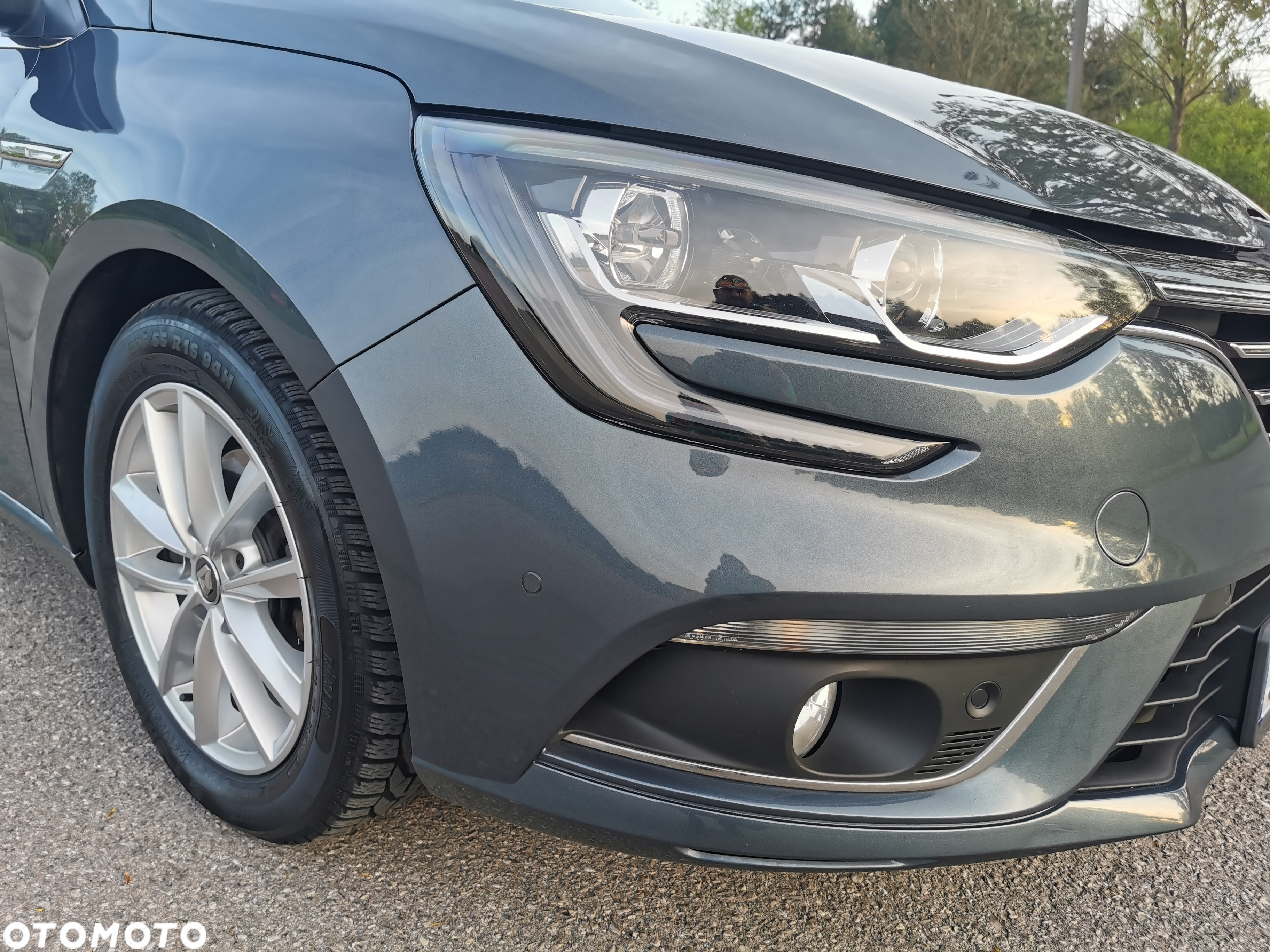 Renault Megane 1.5 Blue dCi Intens - 6