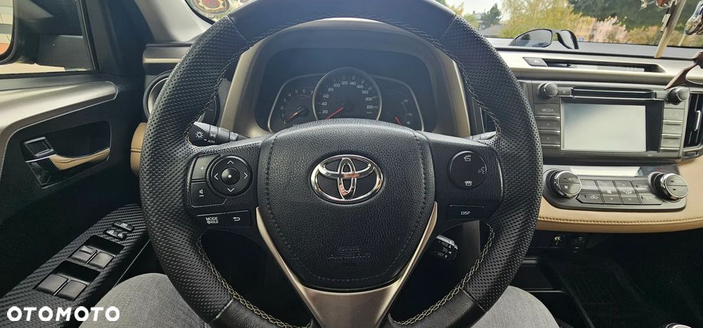 Toyota RAV4 2.0 D-4D Prestige - 35