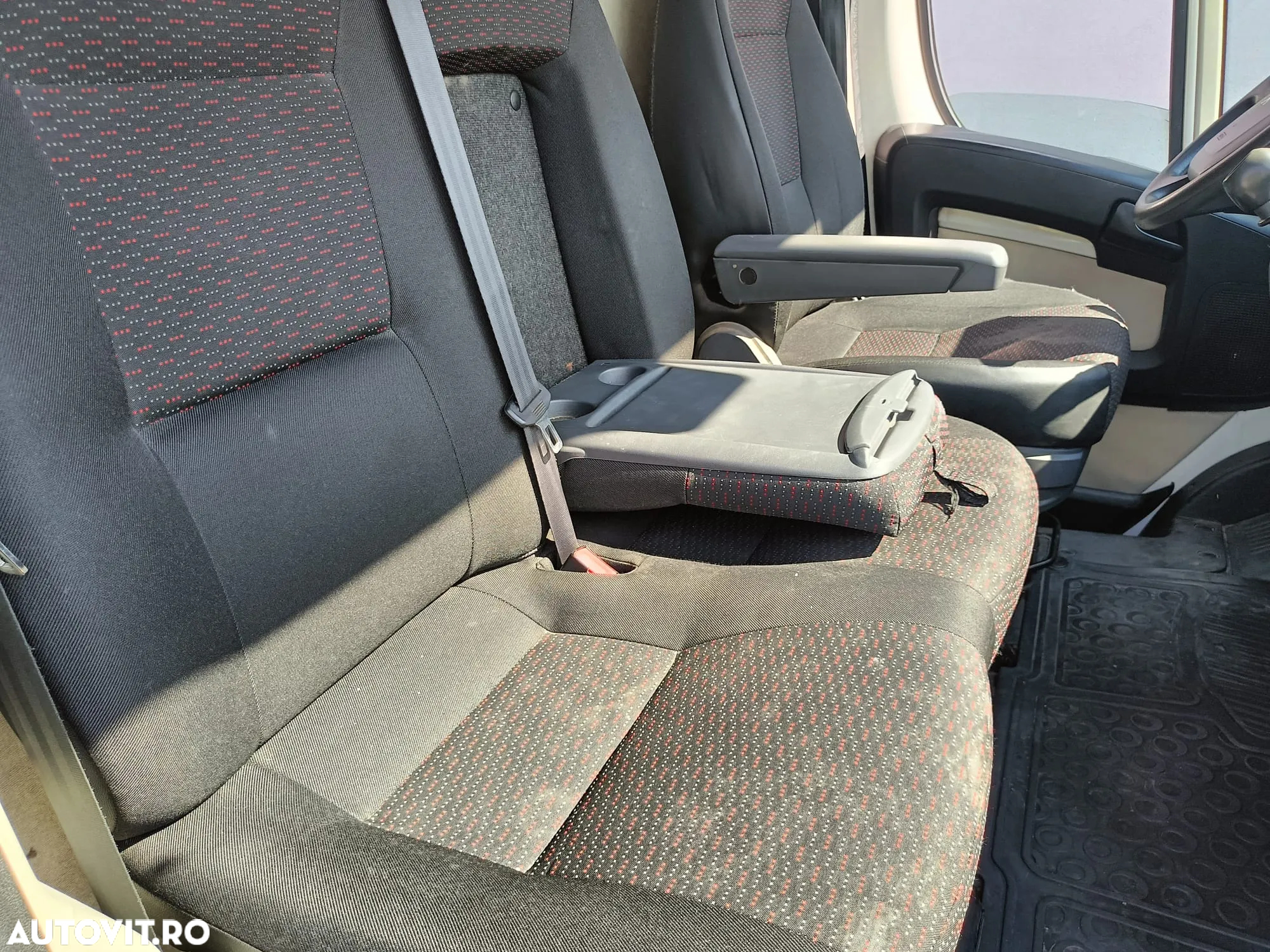Peugeot Boxer HDi 330 L1H1 Standard - 15