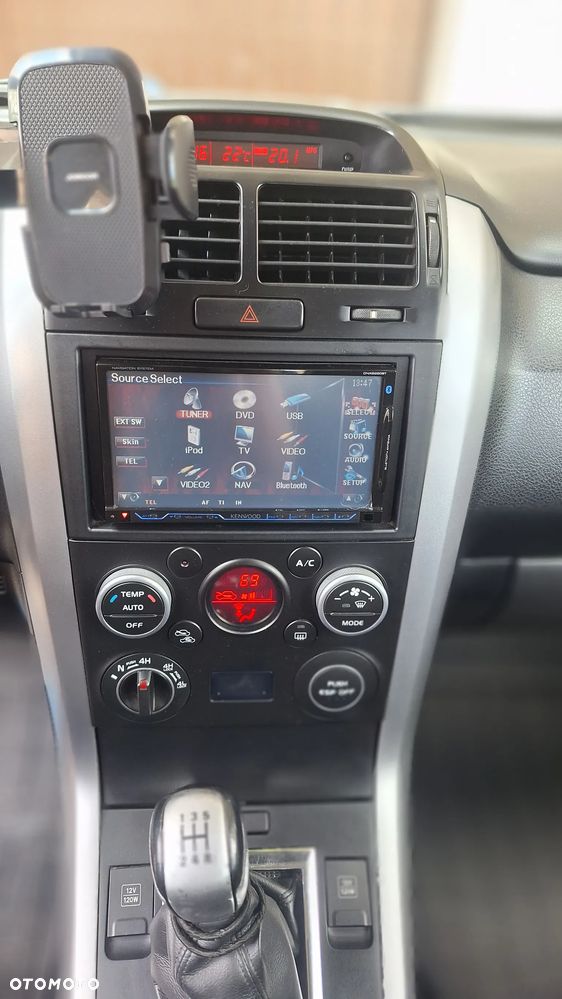 Suzuki Grand Vitara 2.7 V6 Premium - 20