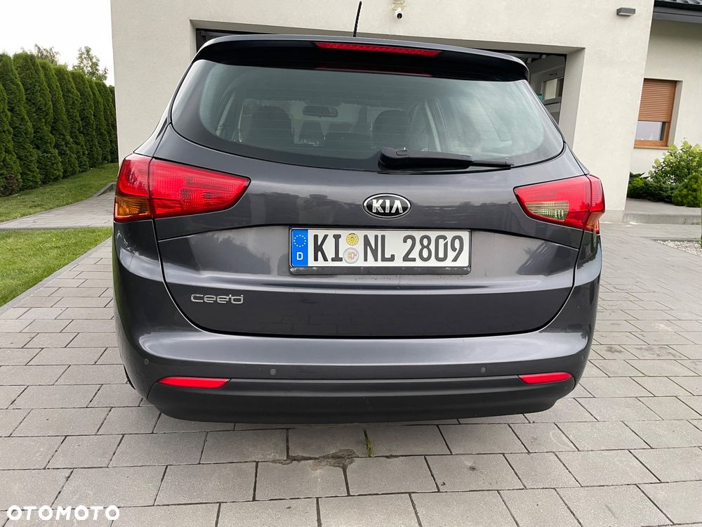Kia Ceed 1.6 GDI Business Line - 6