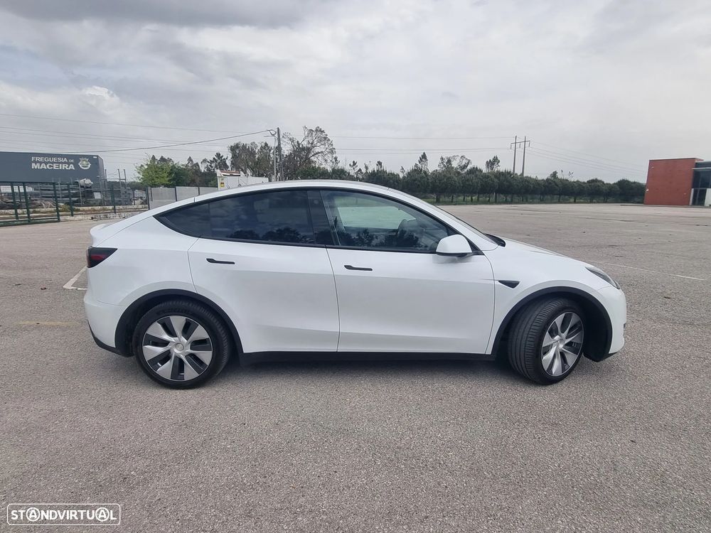 Tesla Model Y Standard - 5
