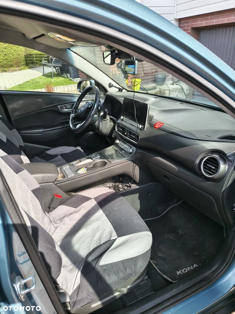 Hyundai Kona 39kWh Premium - 9