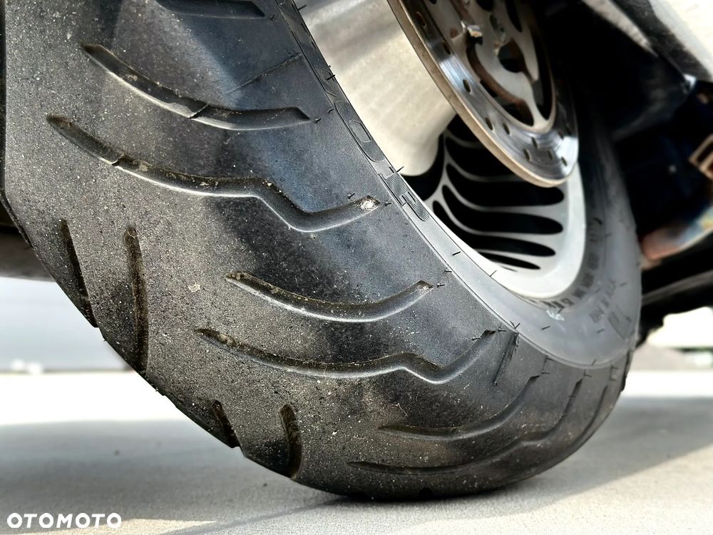 Harley-Davidson FLHT Electra Glide Standard - 20