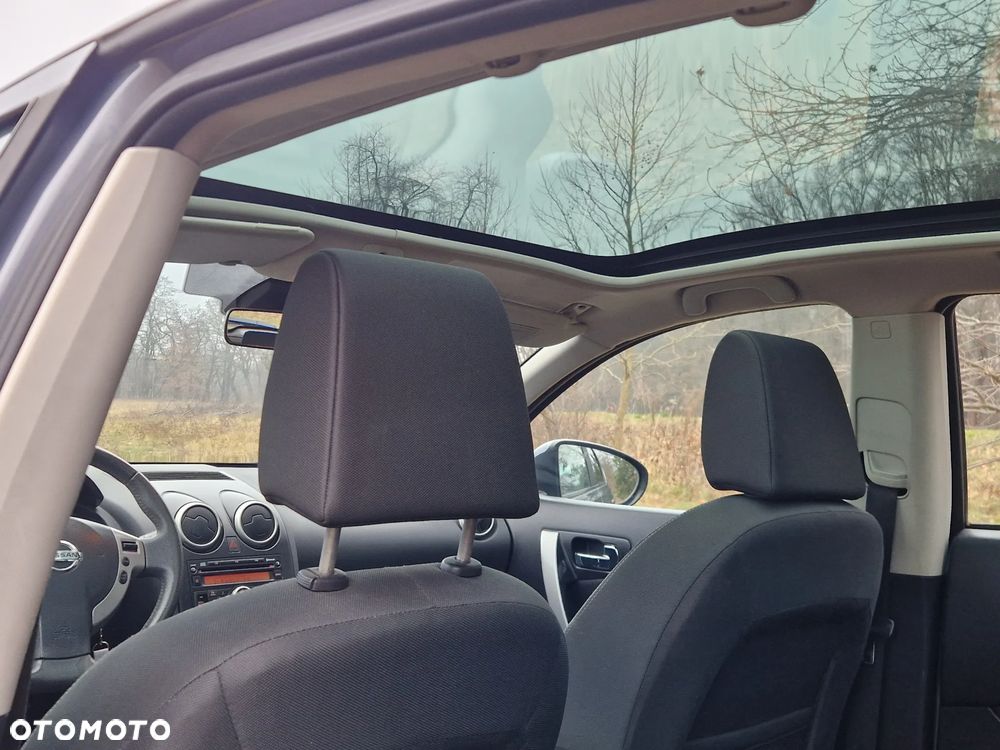 Nissan Qashqai 2.0 4 x 4 tekna - 16