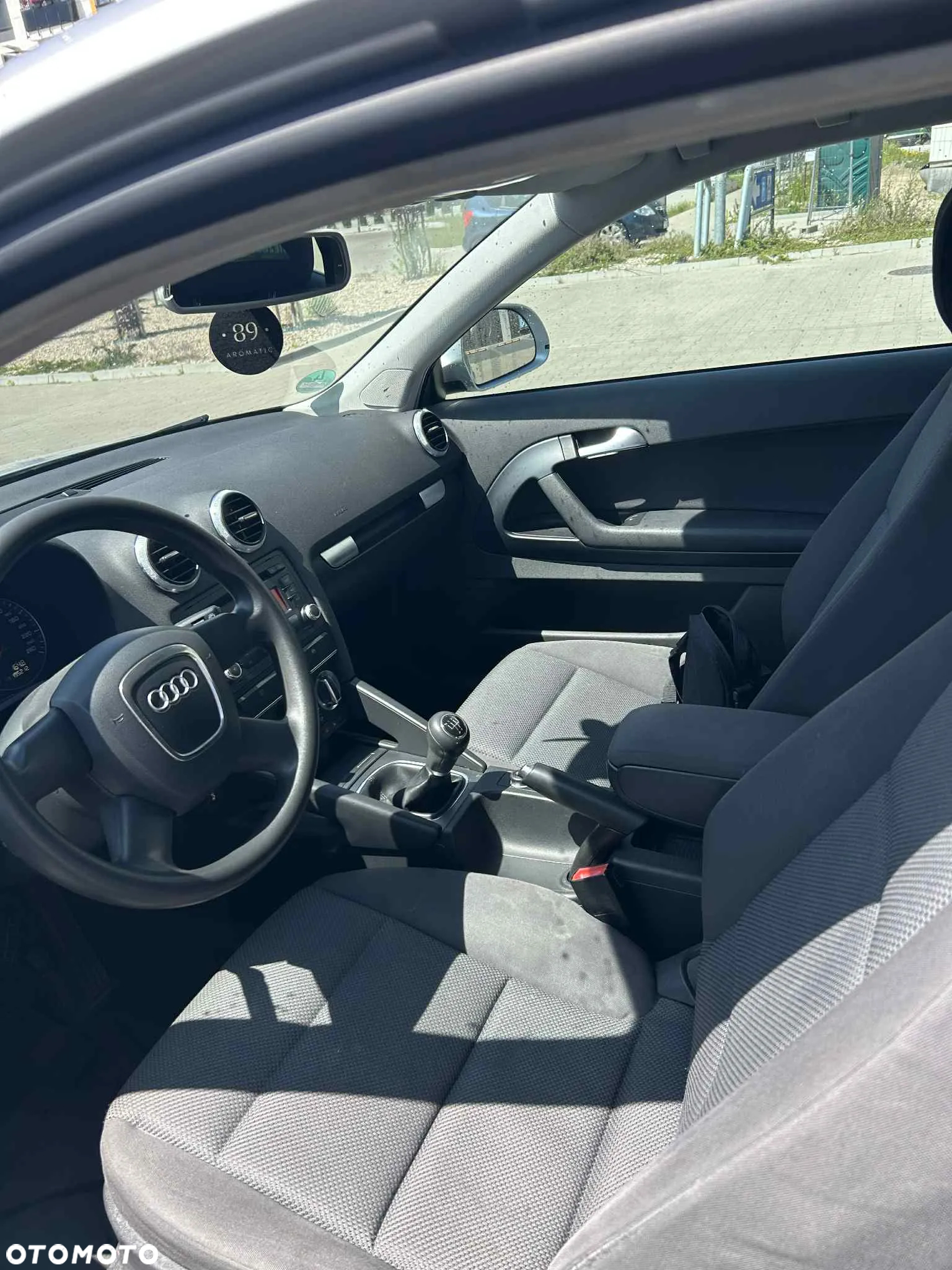 Audi A3 1.6 Ambiente - 5