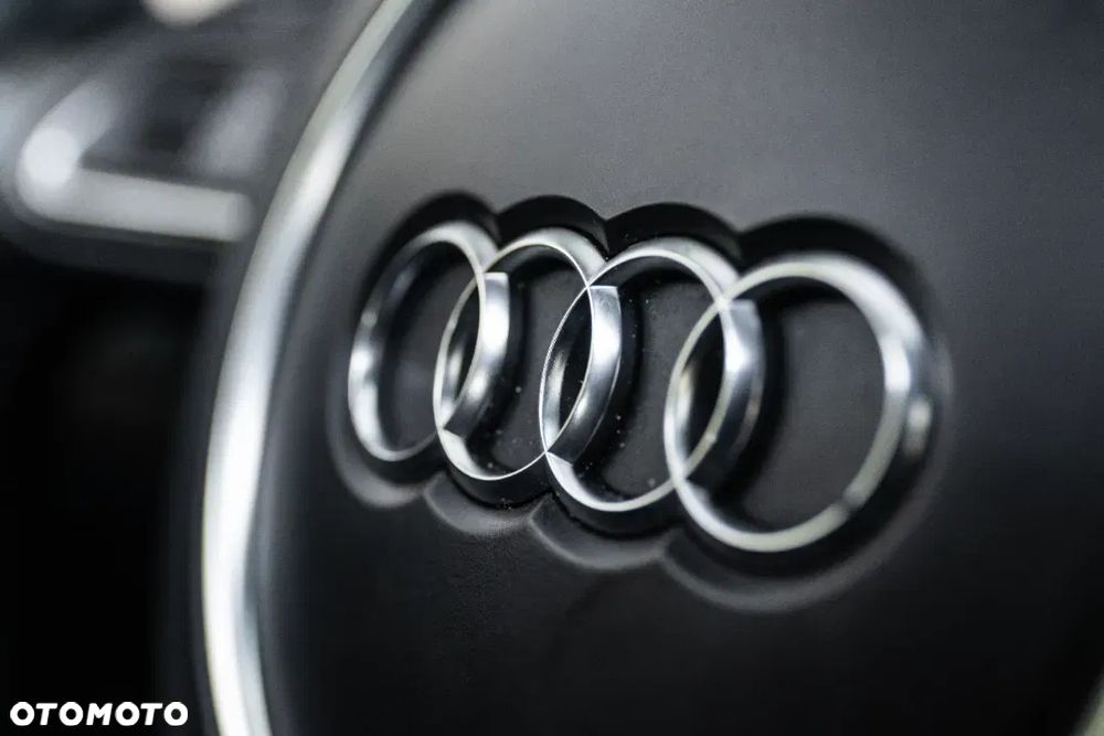Audi A6 Avant 2.0 TDI Ultra DPF S tronic - 17