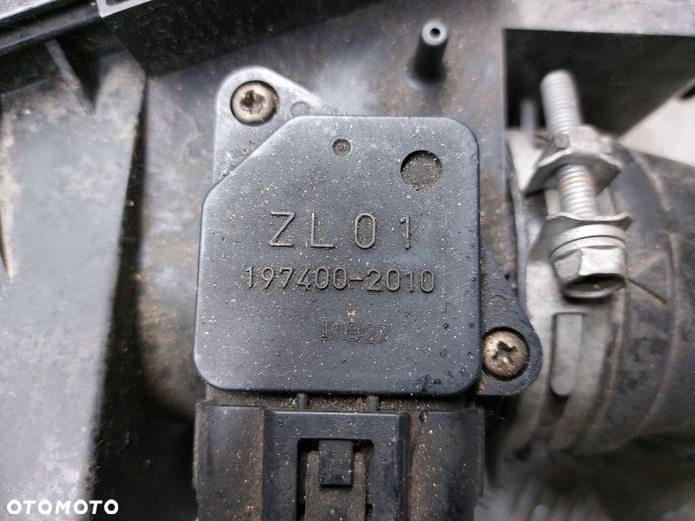 OBUDOWA FILTRA POWIETRZA + PRZEPŁYWOMIERZ + RURA MAZDA 323F BJ 2.0 TD - 2