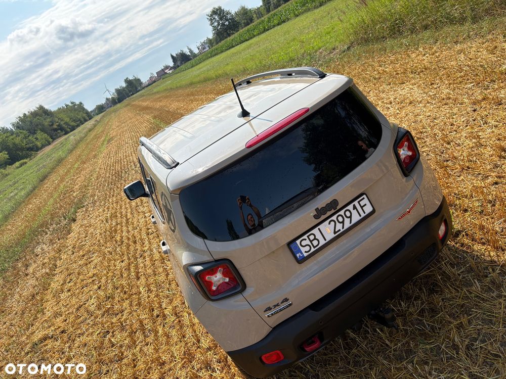 Jeep Renegade - 13