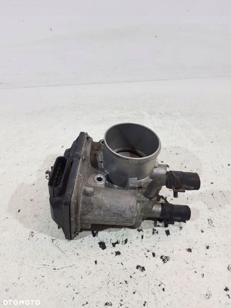 przepustnica 35100-2b300 kia ceed ii hyundai i30 1.6 gdi g4fd - 3