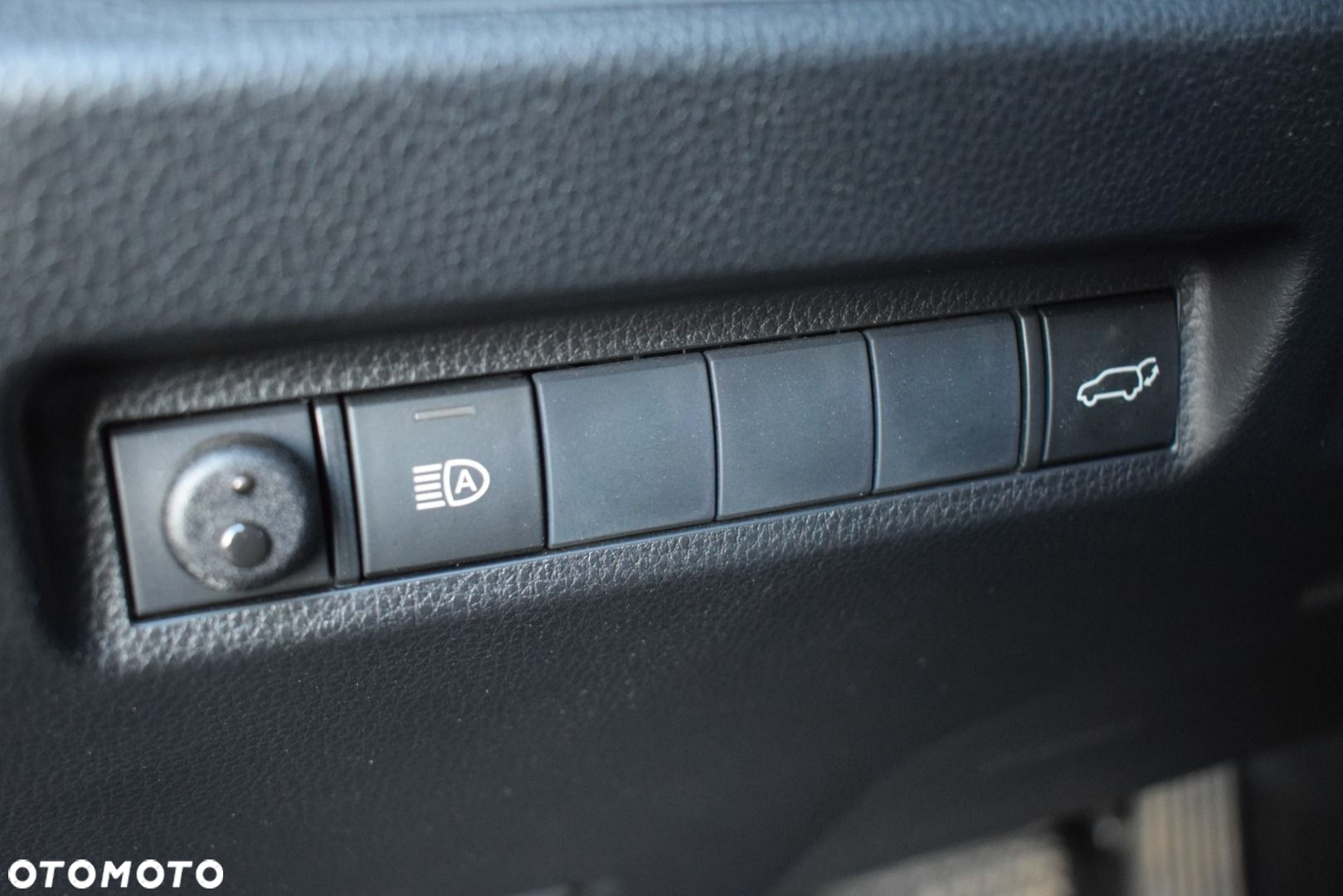 Toyota RAV4 2.5 Hybrid Comfort 4x2 - 27