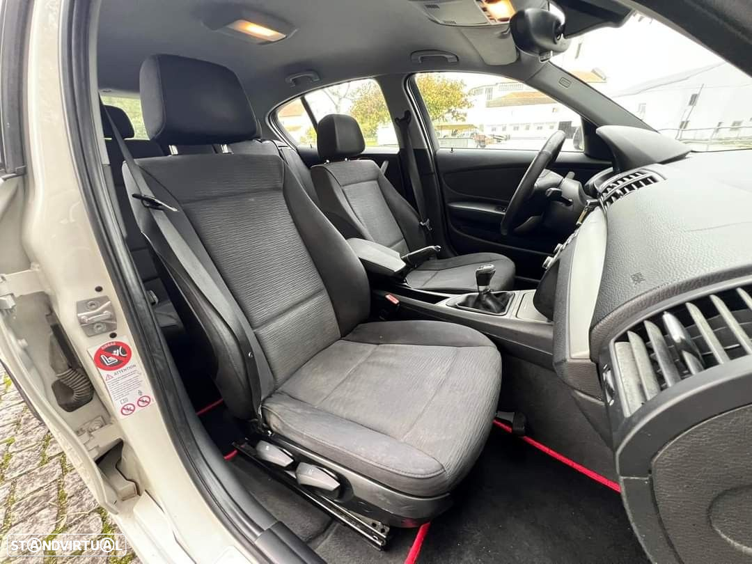 BMW 118 d - 25