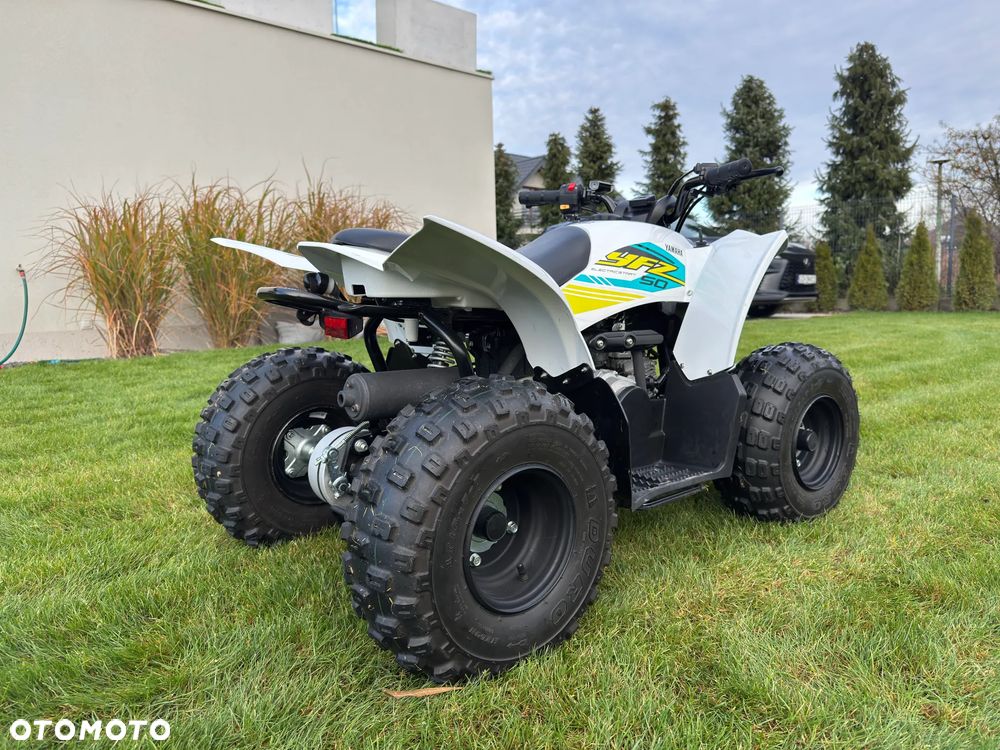 Yamaha YFZ - 6