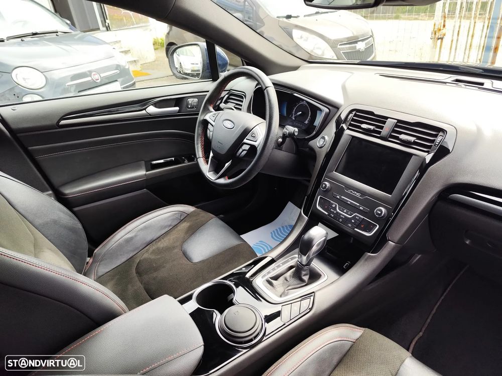 Ford Mondeo SW 2.0 HEV ST-Line - 11