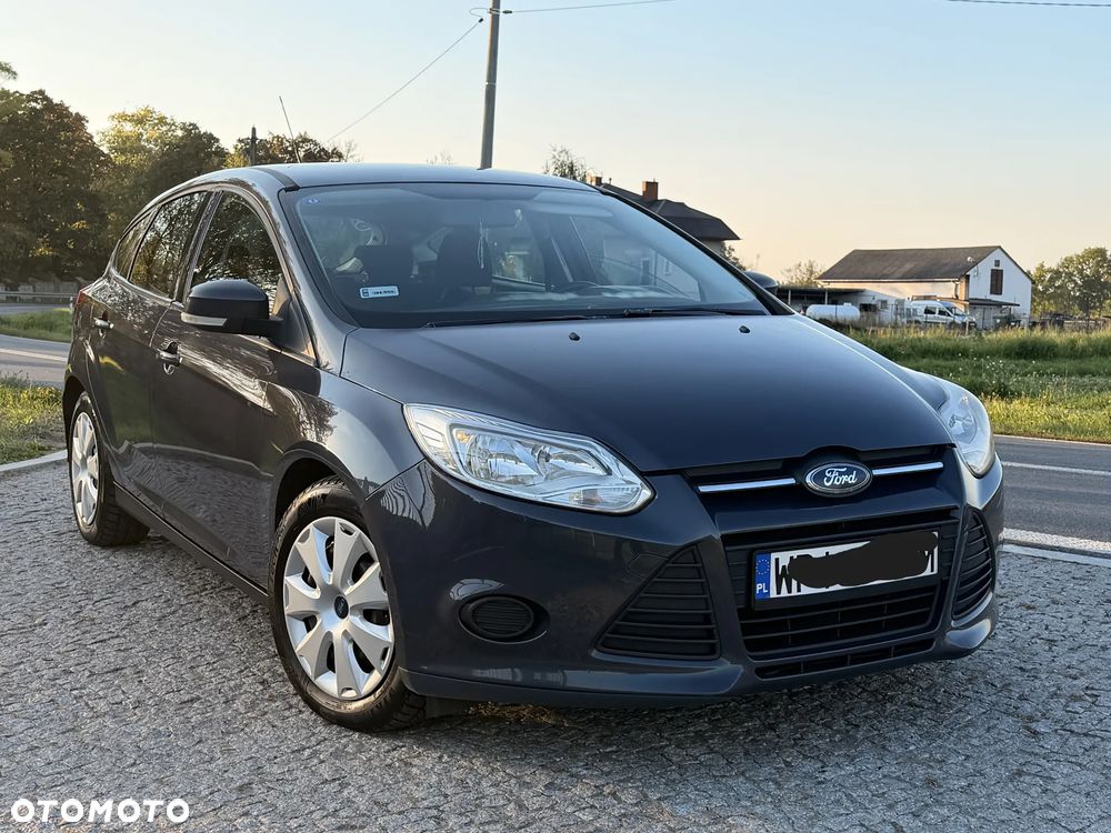 Ford Focus - 30