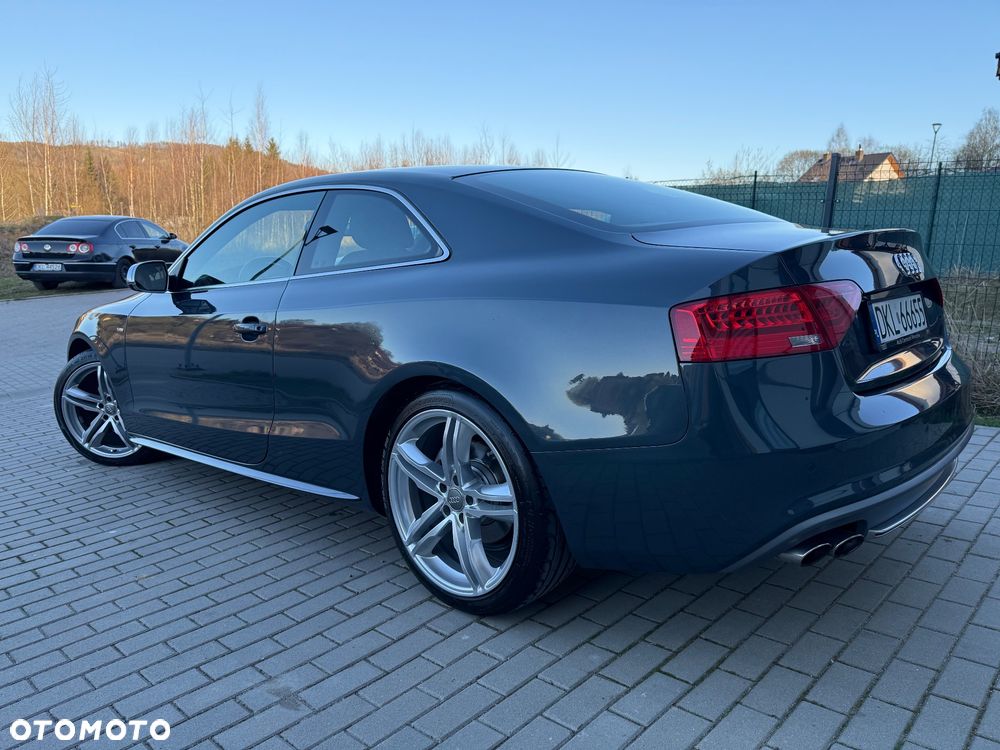 Audi A5 Coupé - 5