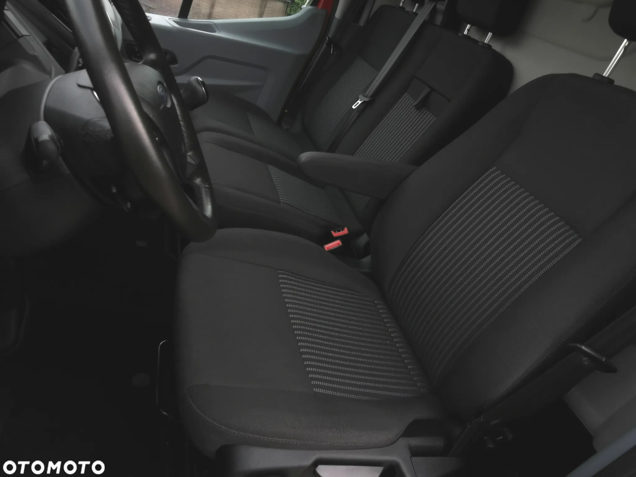 Ford Transit - 29