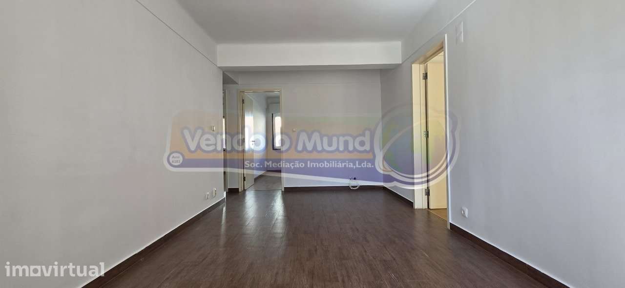 Apartamento T3 em Carnide (LXLX013) - Grande imagem: 3/30