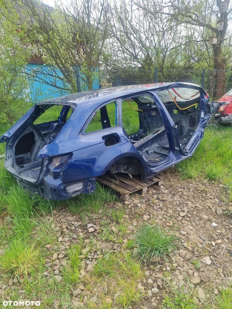 Karoseria audi a4 b9 kombi , rama audi a4 b9 - 1