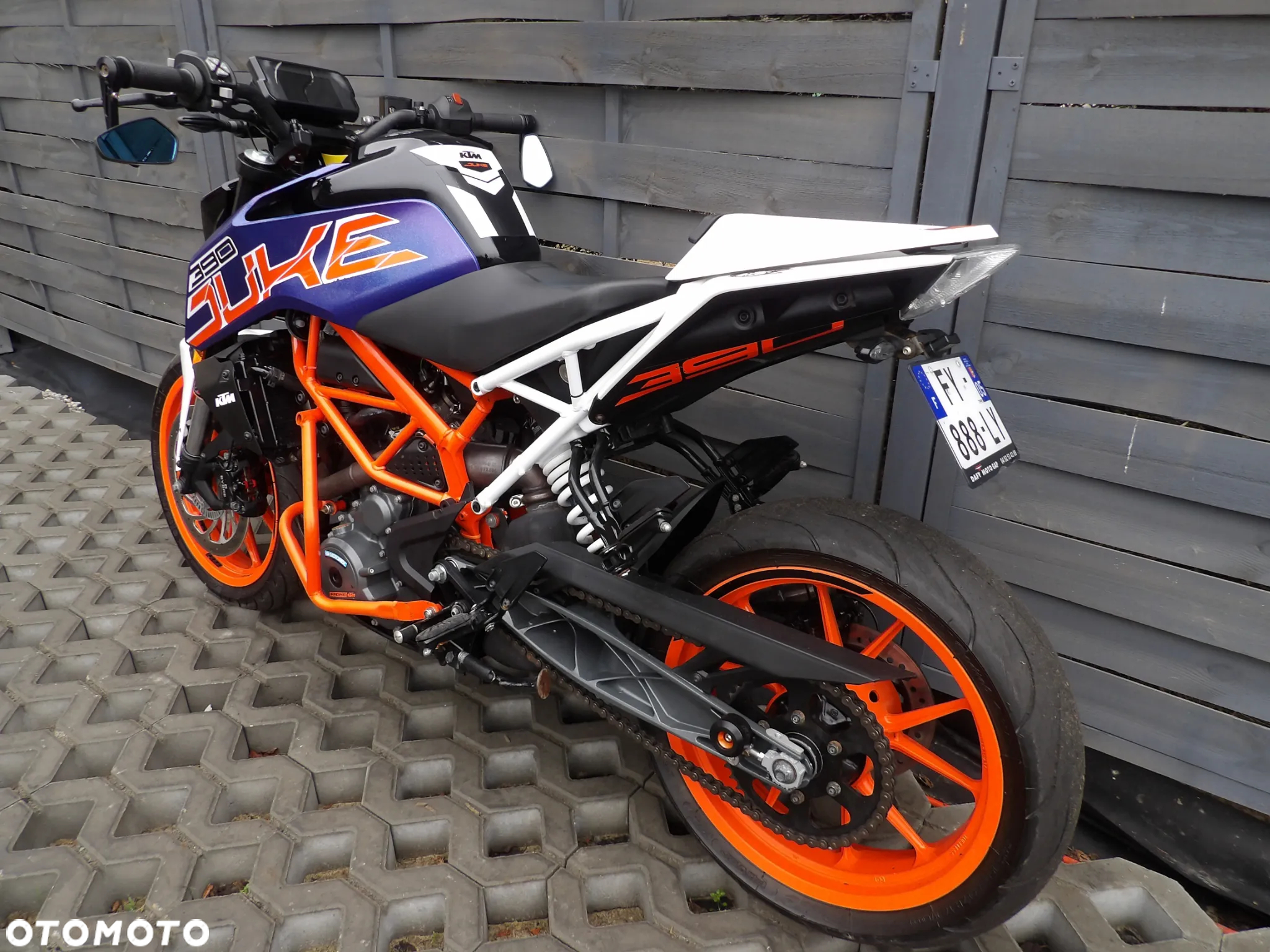 KTM Duke - 7