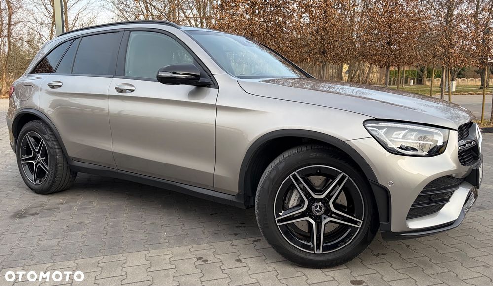 Mercedes-Benz GLC 200 d 4-Matic Business Edition - 4