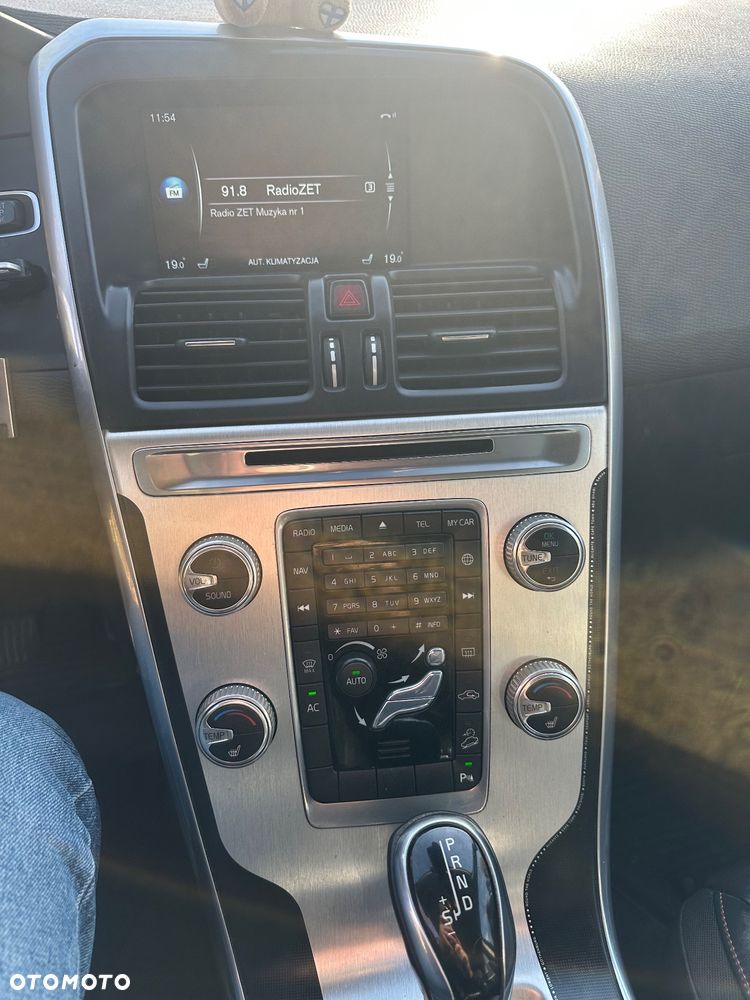 Volvo XC 60 D4 AWD Ocean Race - 15