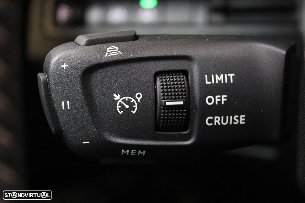 Peugeot 5008 1.2 PureTech Allure Pack EAT8 - 16