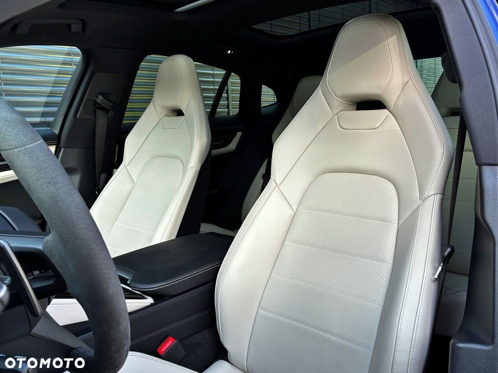 Porsche Panamera - 23