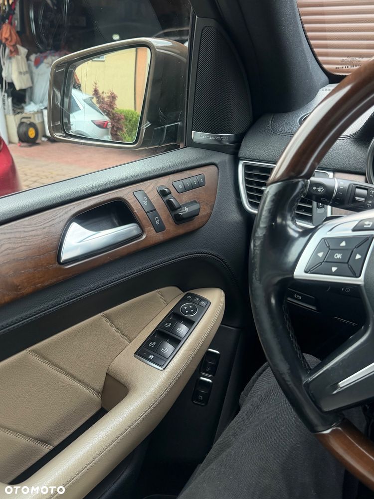 Mercedes-Benz GL 350 BlueTEC 4-Matic - 37