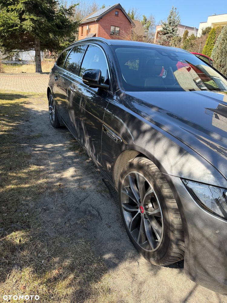 Jaguar XF 2.0 i4D AWD Portfolio - 3