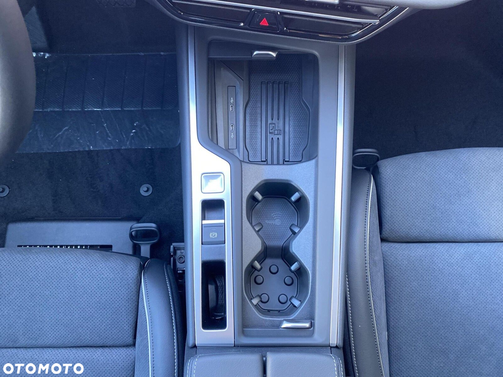 Volkswagen Passat - 27