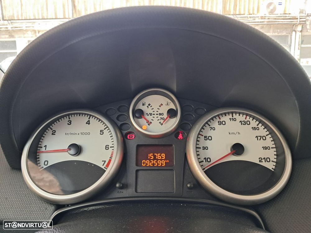 Peugeot 207 1.4 16V Active - 5