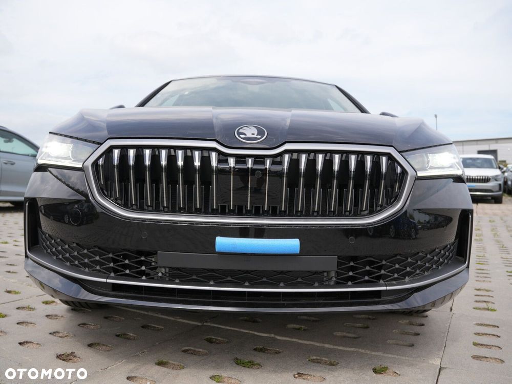 Skoda Superb 2.0 TSI Drive DSG - 6