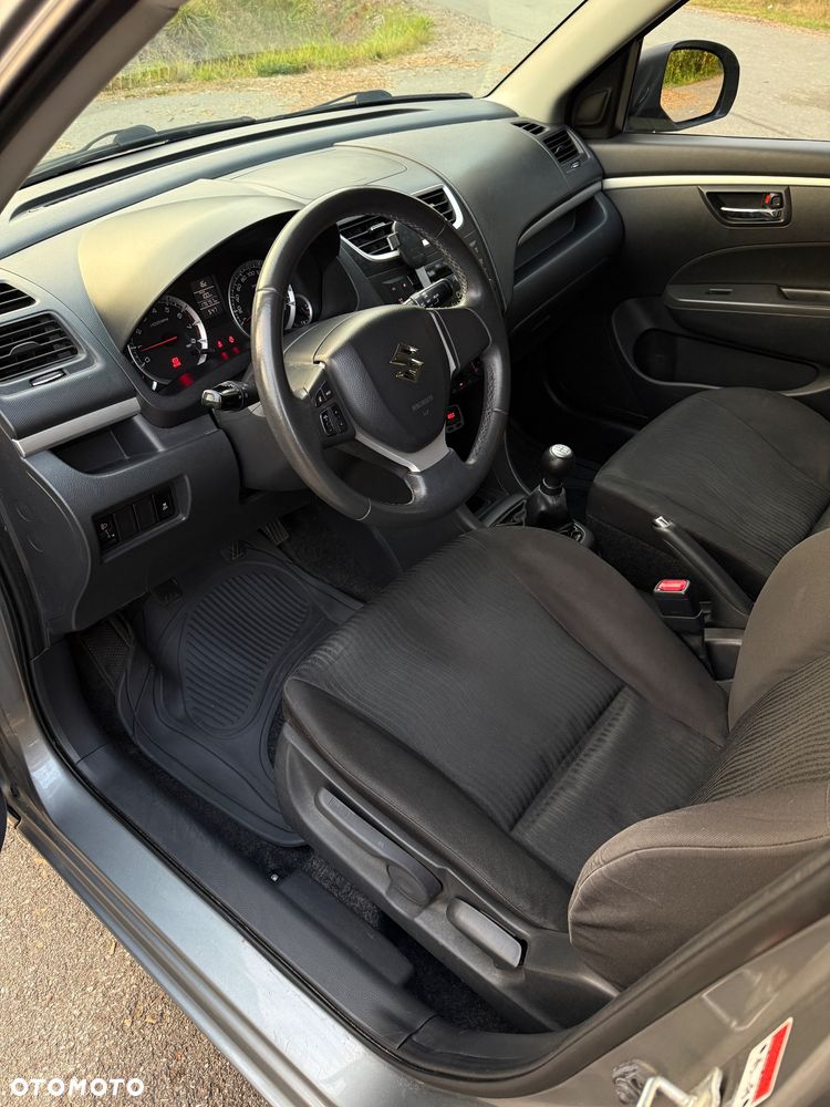 Suzuki Swift - 9