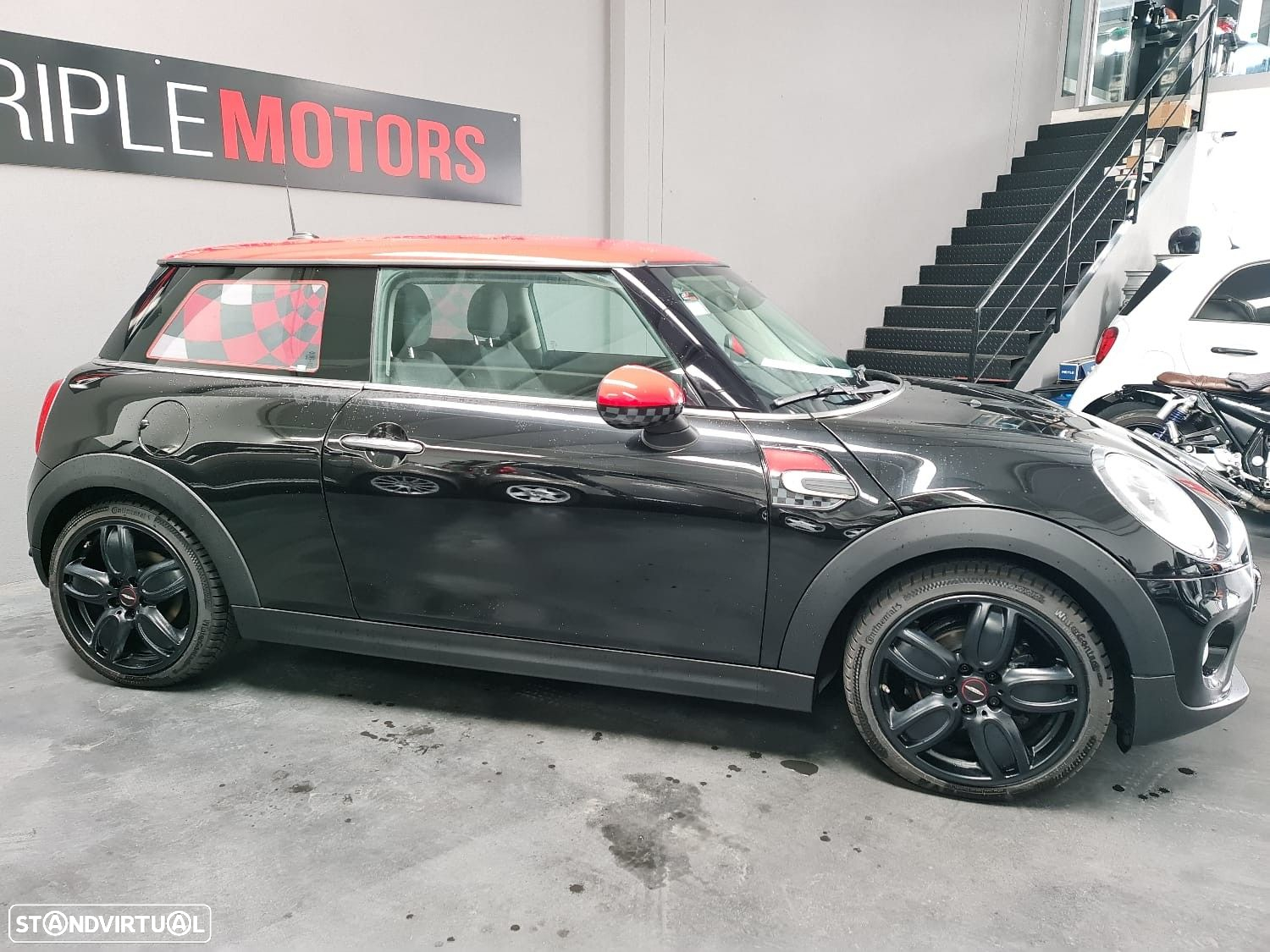 MINI 3 Portas Cooper D - 22