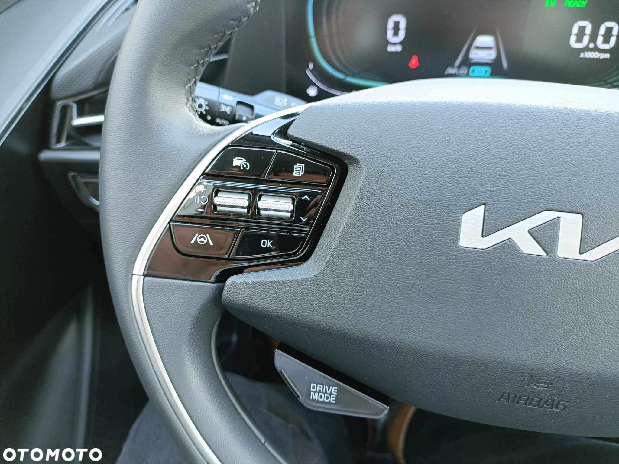 Kia Niro 1.6 GDI Hybrid M - 18