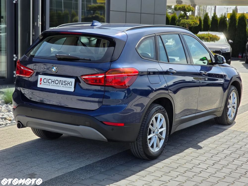 BMW X1 sDrive16d Sport Line - 11