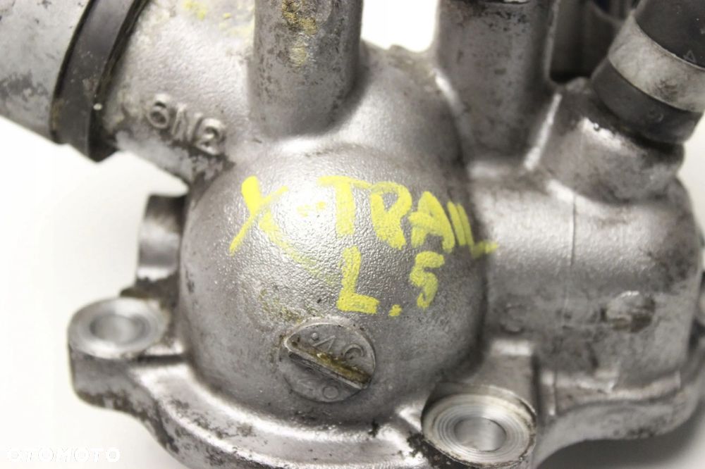 NISSAN X-TRAIL T30 2.5 TERMOSTAT OBUDOWA TERMOSTATU - 4