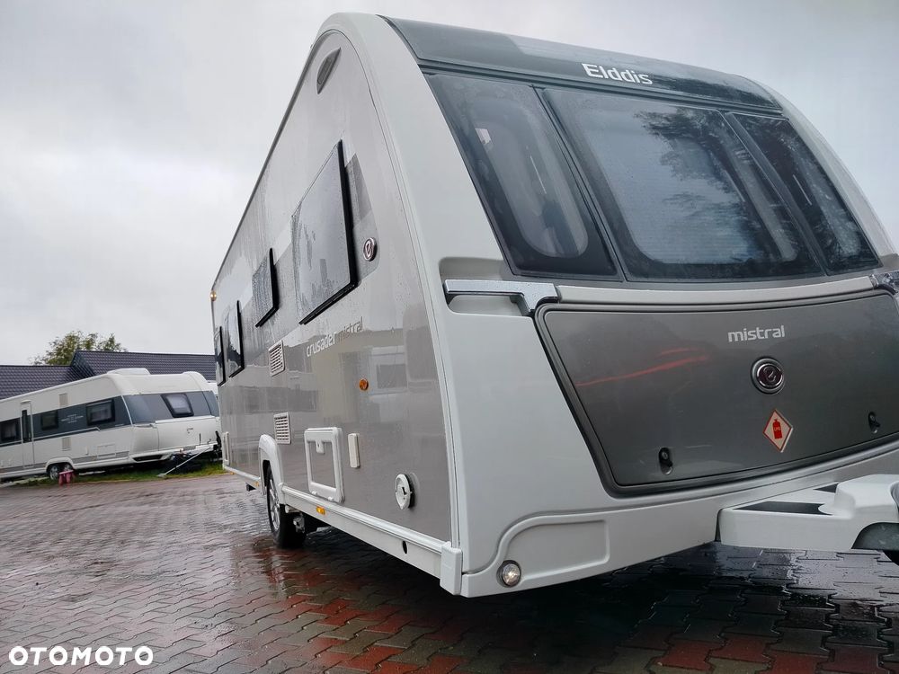 Elddis Crusader Mistral - 33